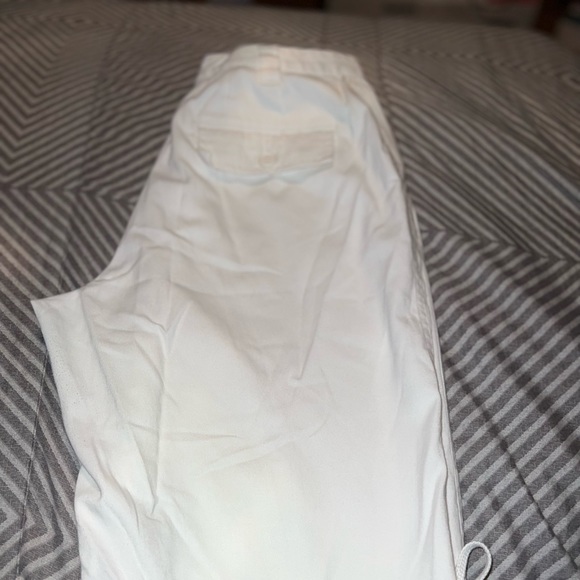 Studio Works woman’s Bermuda shorts - Picture 3 of 12